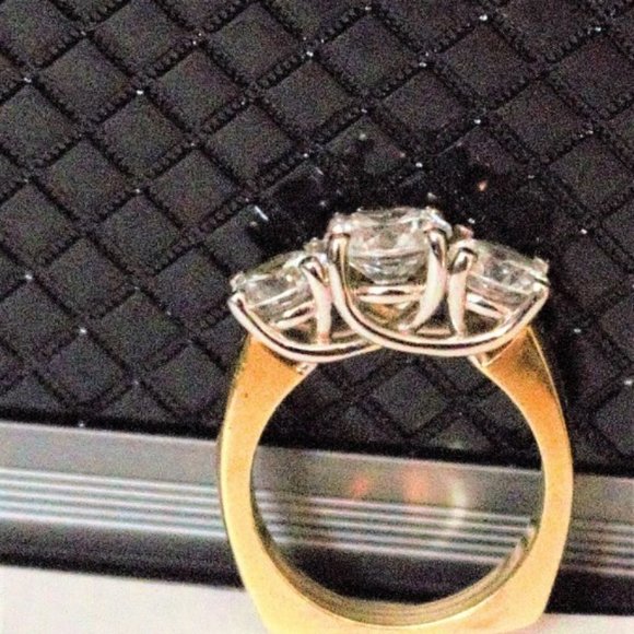 3.5 Ct. Asha ~diamond~ RING - Picture 6 of 6